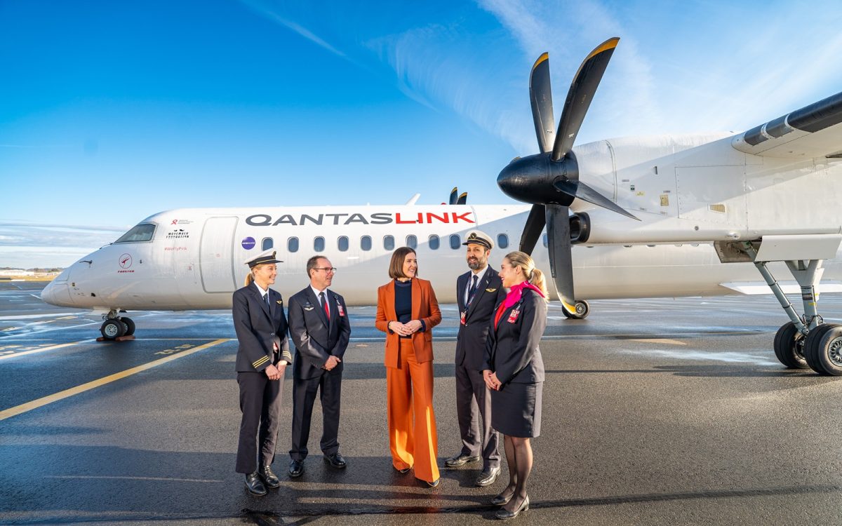 QantasLink Q400