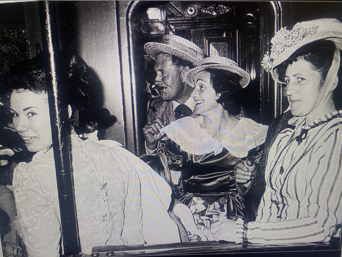 Four women from 1966 in a carriage 