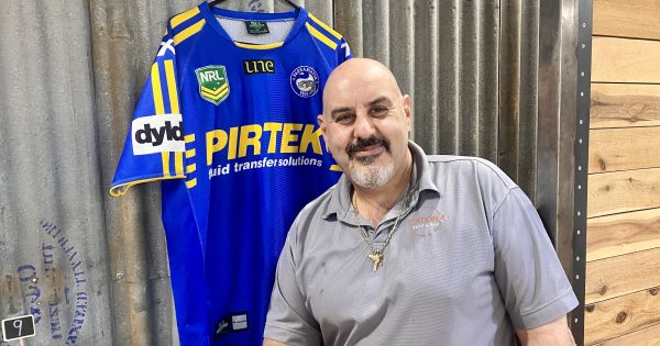 Blue and gold shame for Manly-loving Riverina cafe owner