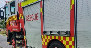 Police probe cause of fire that destroyed Riverina farmhouse overnight