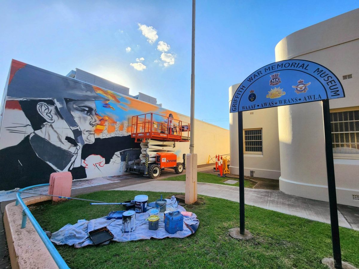Mural being completed