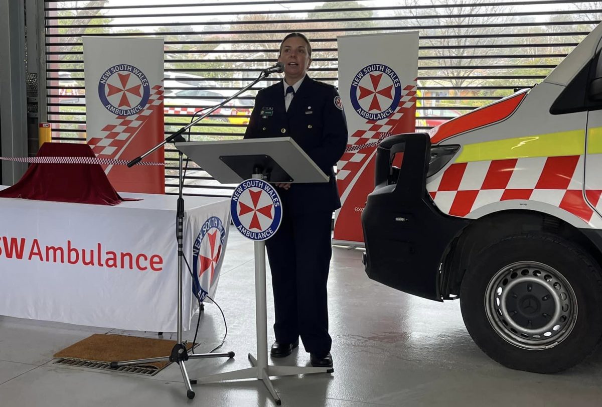 ambulance officer giving address