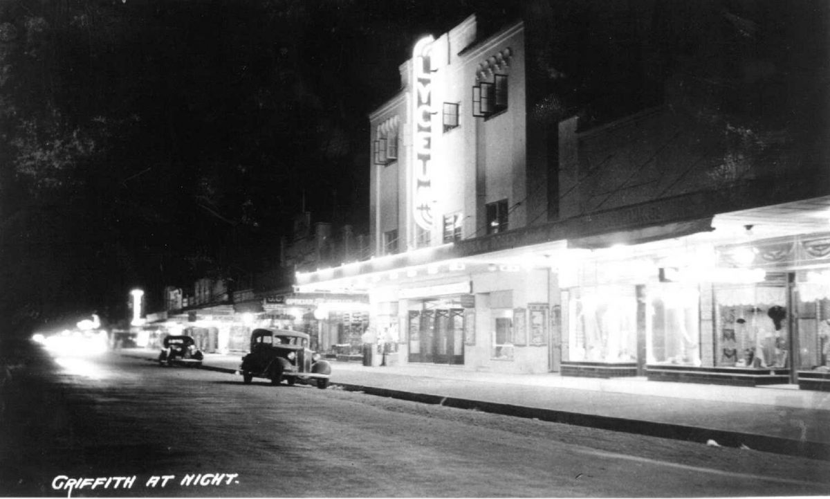 The Lyceum Theatre at night 