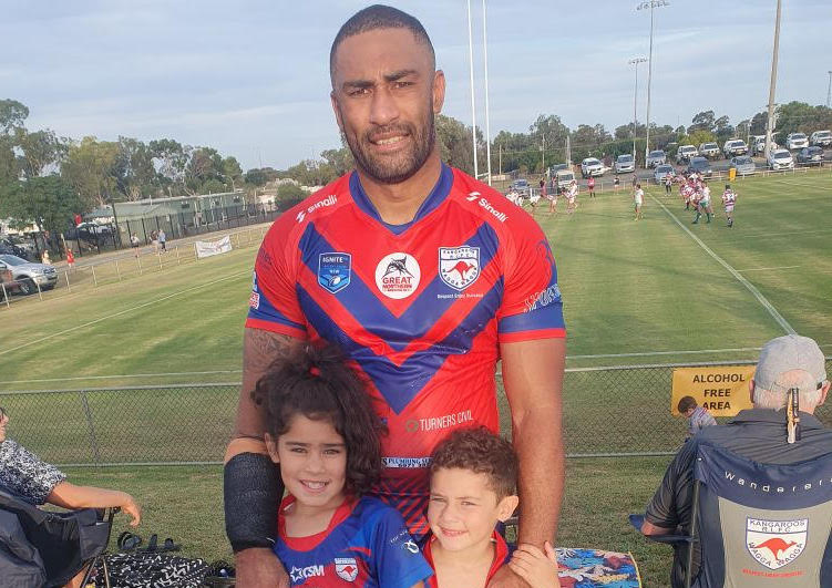 rugby league player and his kids