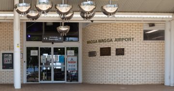 Wagga Council 'hopeful' of securing long-term lease for airport after talks with RAAF