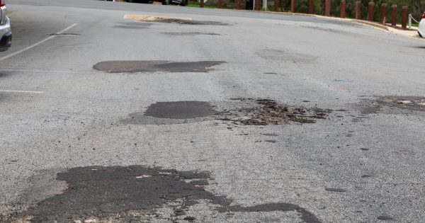 Estimated repair bill for Wagga roads third highest in the state, NRMA report finds