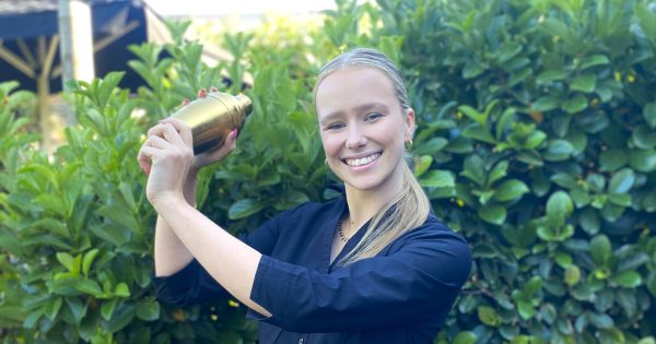 Griffith student mixes business with pleasure through licensed cocktail bar 'The Sip Society'