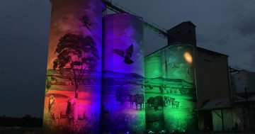 New light shines on historic town of Grenfell, and its famous silos