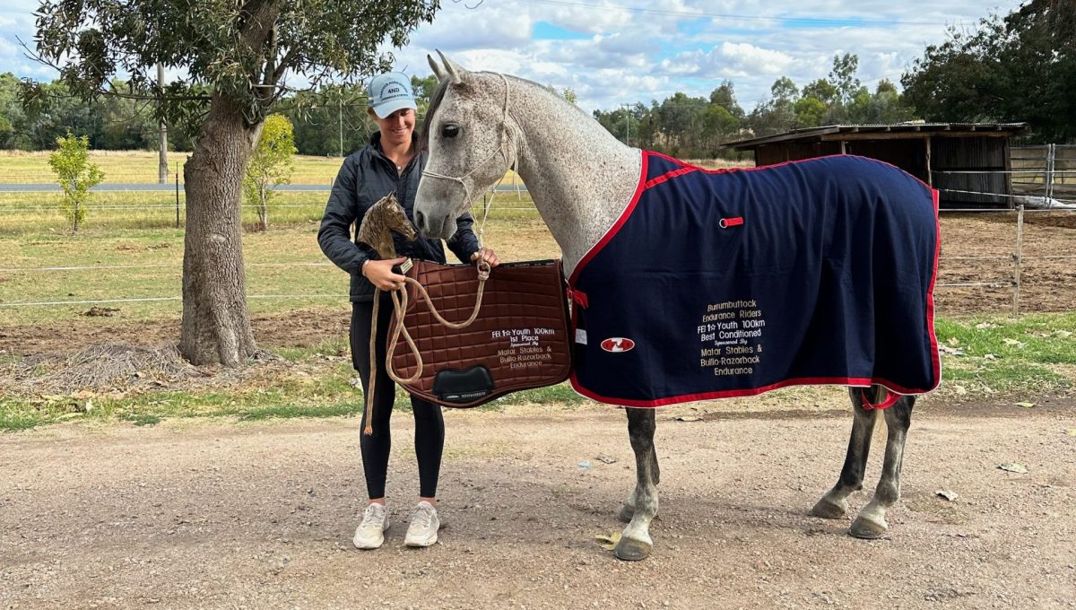 Twenty-year-old Hannah Cossor won the FEI Youth Division 100-km endurance ride