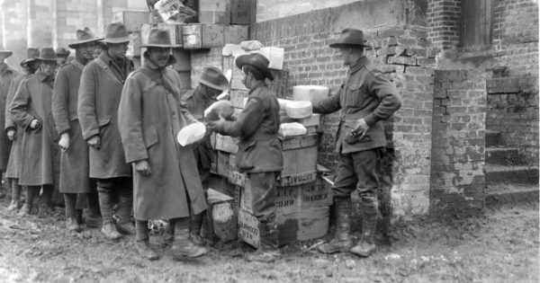 Riverina Rewind: One million socks and the comforts of home for our Anzacs abroad