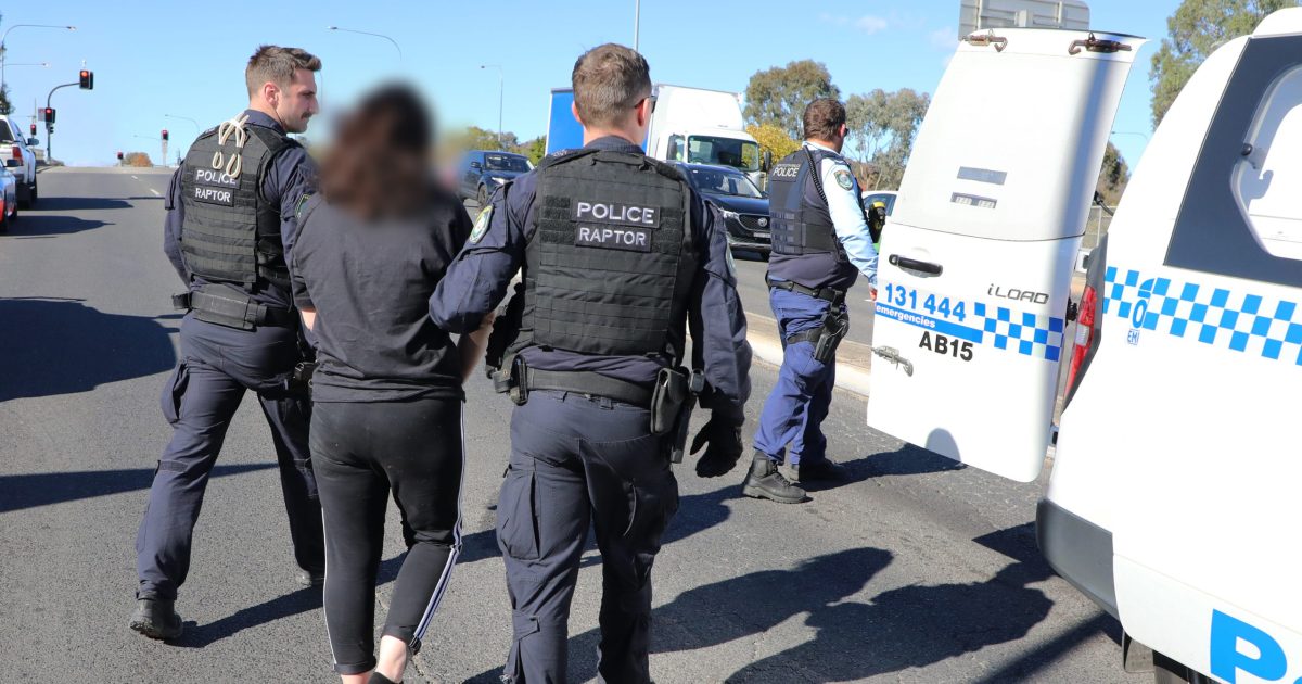 Outlaw motorcycle gangs targeted in joint operation | Region Riverina