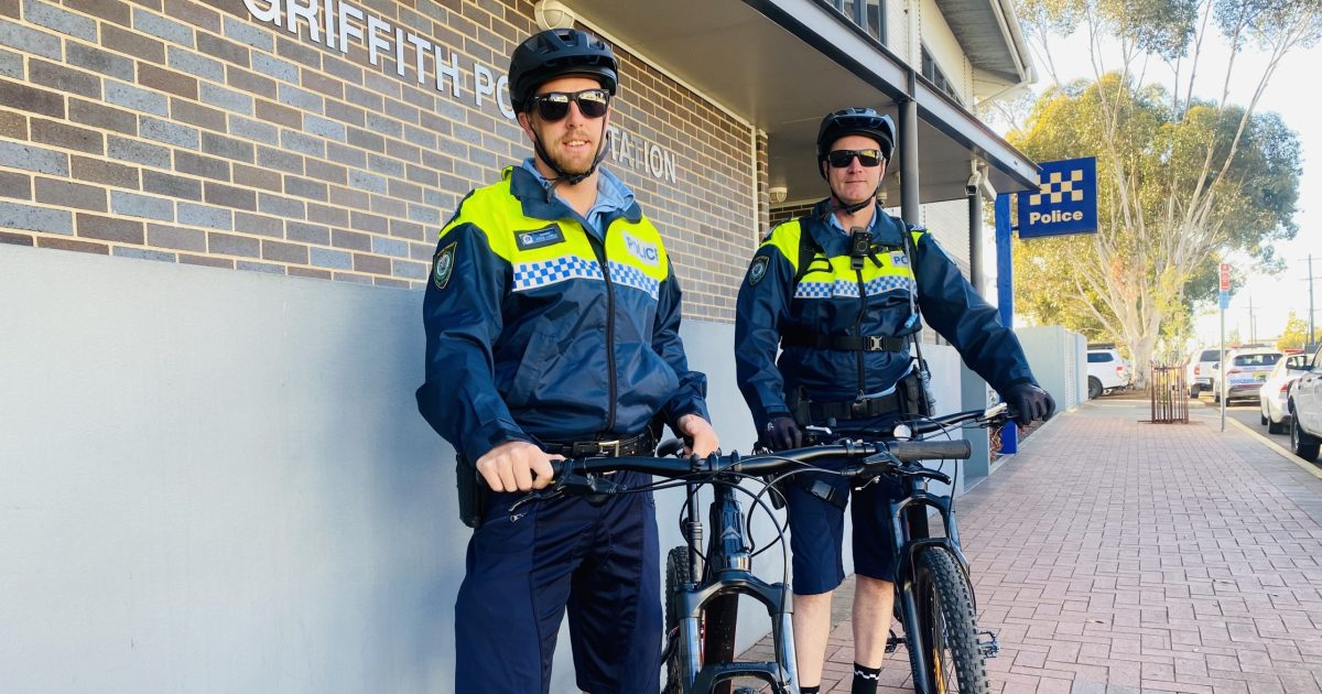 Griffith police get on their bikes to connect with residents | Region ...