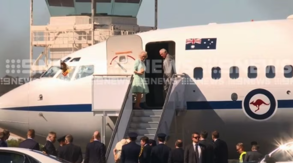 Prince Charles and the Dutchess of Cornwall at Wagga Airport in April 2018. 