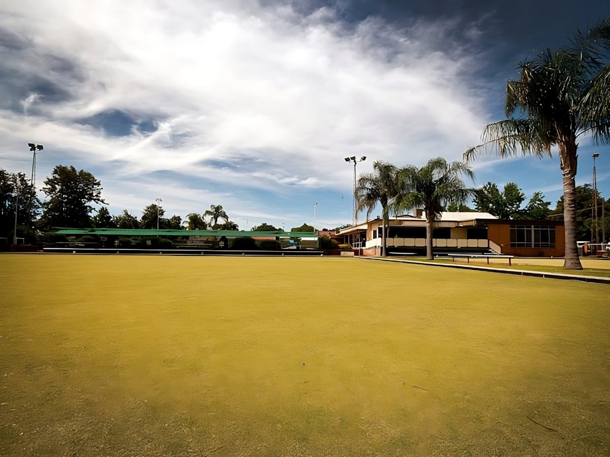 Narrandera Bowling Club outdoor view