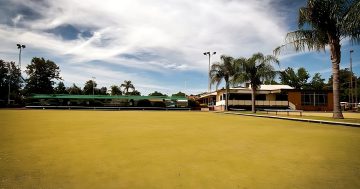 Narrandera woman holding umbrella allegedly demanded bowling club safe be opened