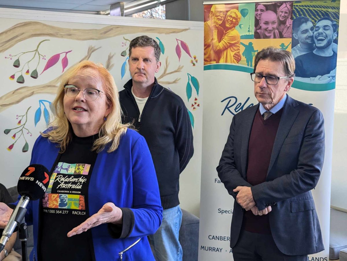 Relationships Australia Canberra and Region CEO Dr Stephanie Hodson, counsellor Reuben Robinson and Member for Wagga Wagga Dr Joe McGirr announced the re-introduction of men's behaviour change programs in Wagga Wagga this week. 