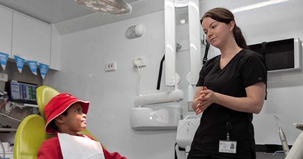 Mobile Dental Van provides free checkups for Riverina students