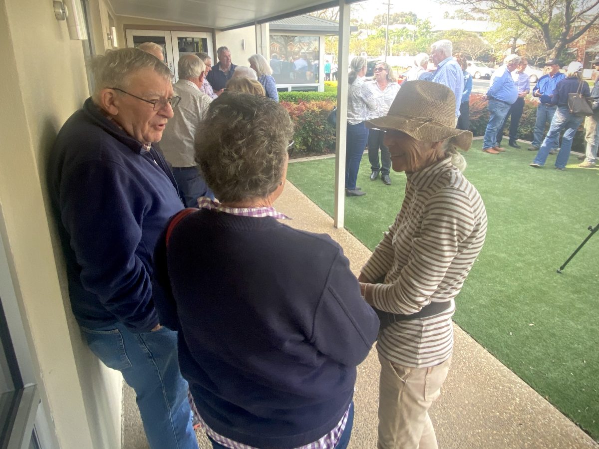 Rather than attend the NSW Water webinar, Murrumbidgee Farmers gathered in Wagga to discuss their response. 