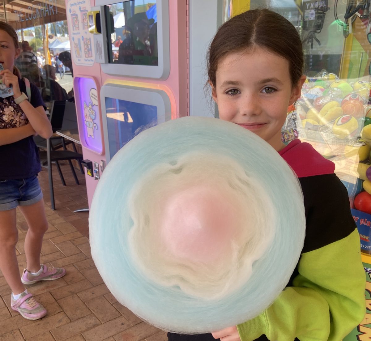 girl with fairy floss