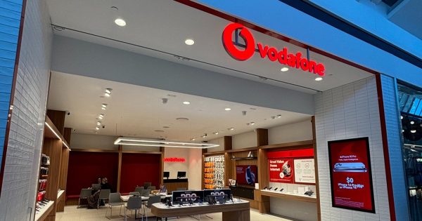 Vodafone pledges better service in Riverina after connecting more mobile sites in Wagga and Griffith