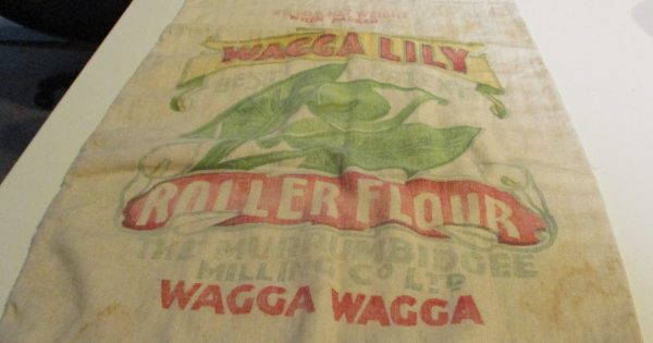 Riverina Rewind: Murrumbidgee Mill's Wagga Lily Flour bags were recycled for decades