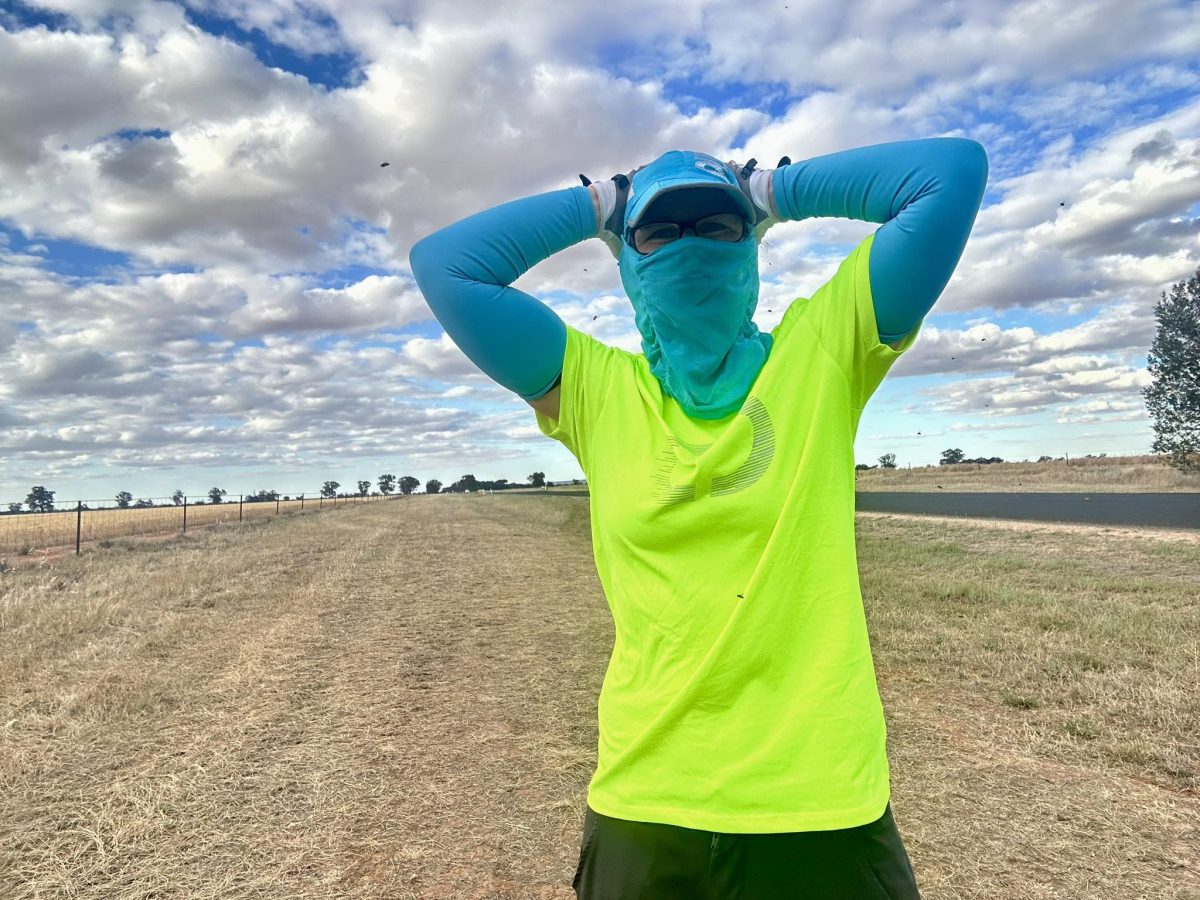 Leigh's epic walk across the Riverina has taken her through rain, hail, shine and lots of flies.