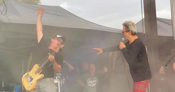 'Out-of-body experience': Legendary pub rock band The Choirboys to tour Griffith and Albury in 2025