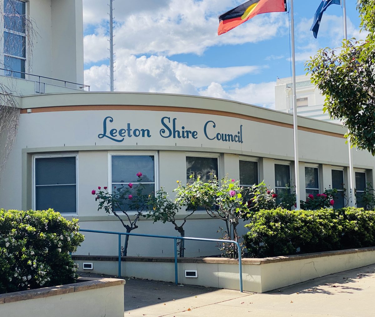 Leeton council building 