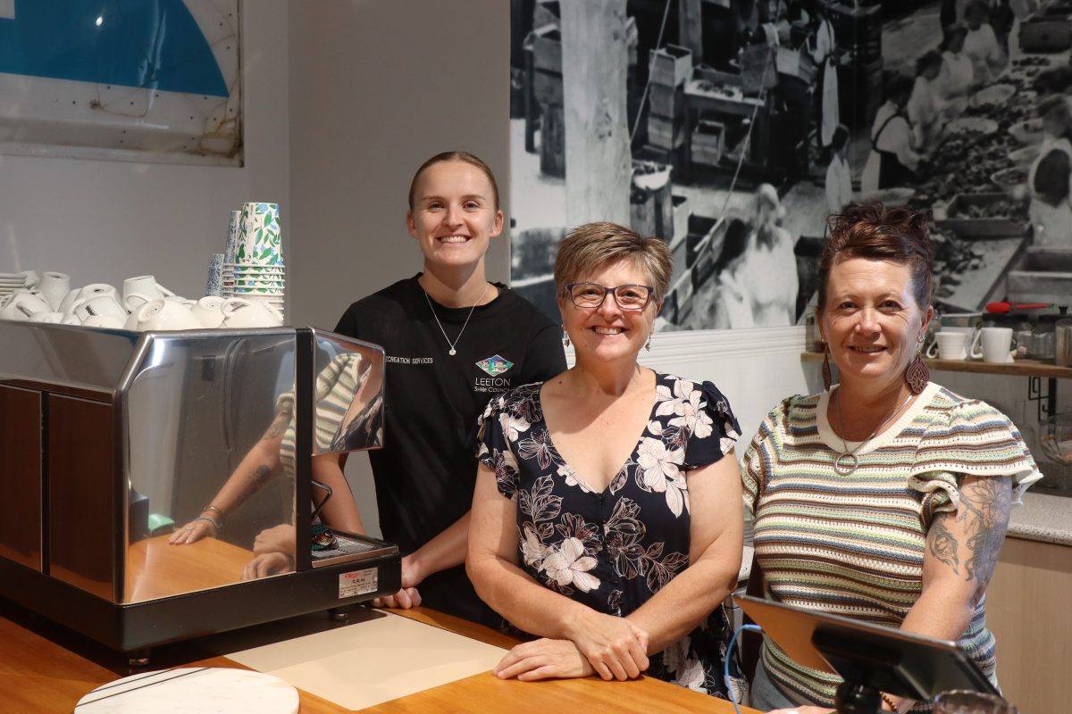 Three Leeton women 