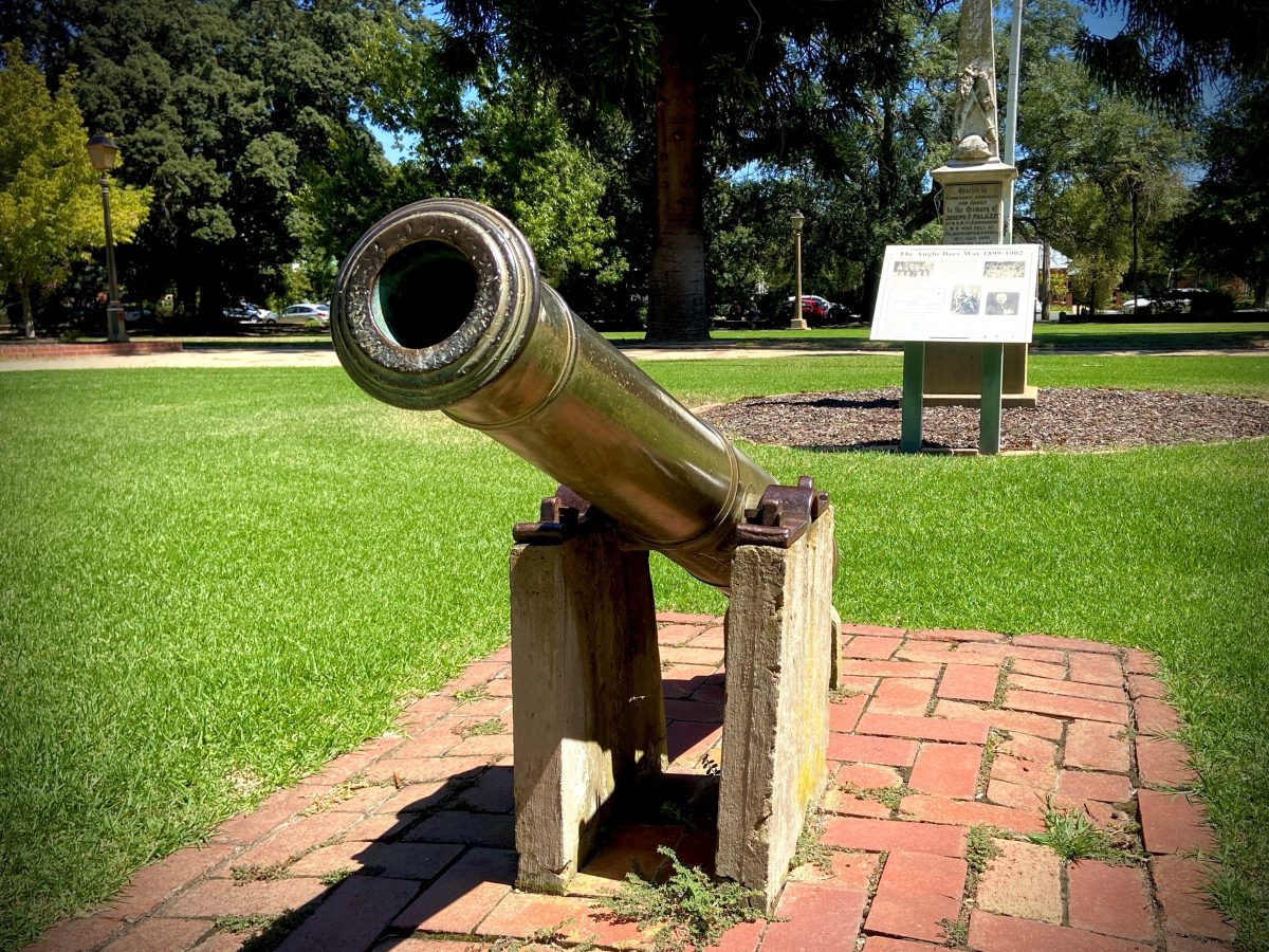 Wagga's 'time gun' was delivered to the town in 1880 to help residents to sync their watches.