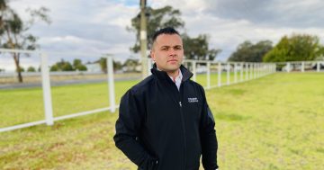 Griffith Council revokes its own stop work order on crematorium fence, allowing development to proceed