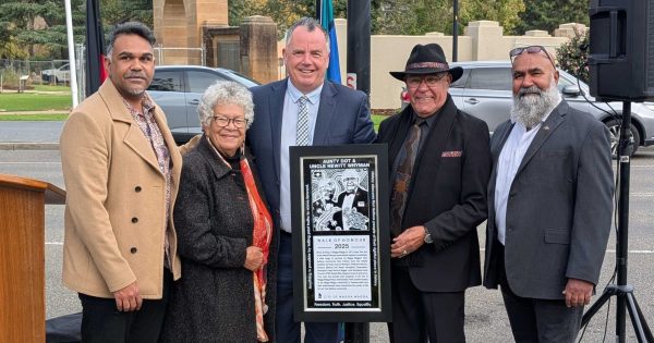Uncle Hewitt and Auntie Dot Whyman's incredible work acknowledged with Wagga Walk of Honour induction