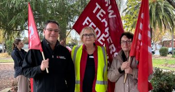 'Ignorant about the harms caused by mental health': Riverina workers protest changes to workers' compensation in Wagga