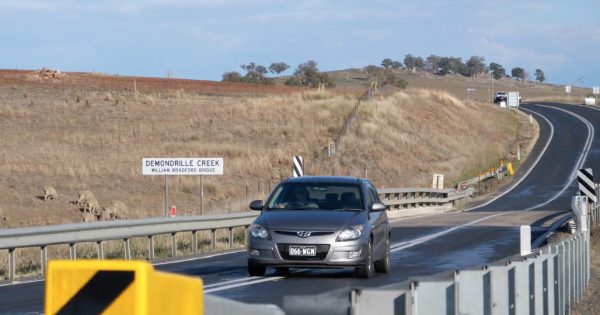 Cootamundra MP calls for action on Riverina's much-maligned bridge following another crash