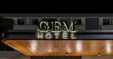 Pub baron Jim Knox to sell Griffith's Gem Hotel and Bull and Bell Restaurant