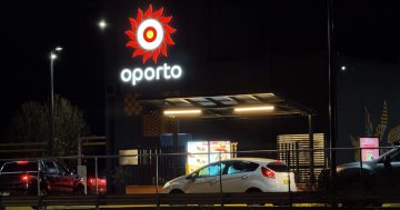 'You're kidding': Wagga Oporto line-up causes gridlock for more than 12 hours on opening day