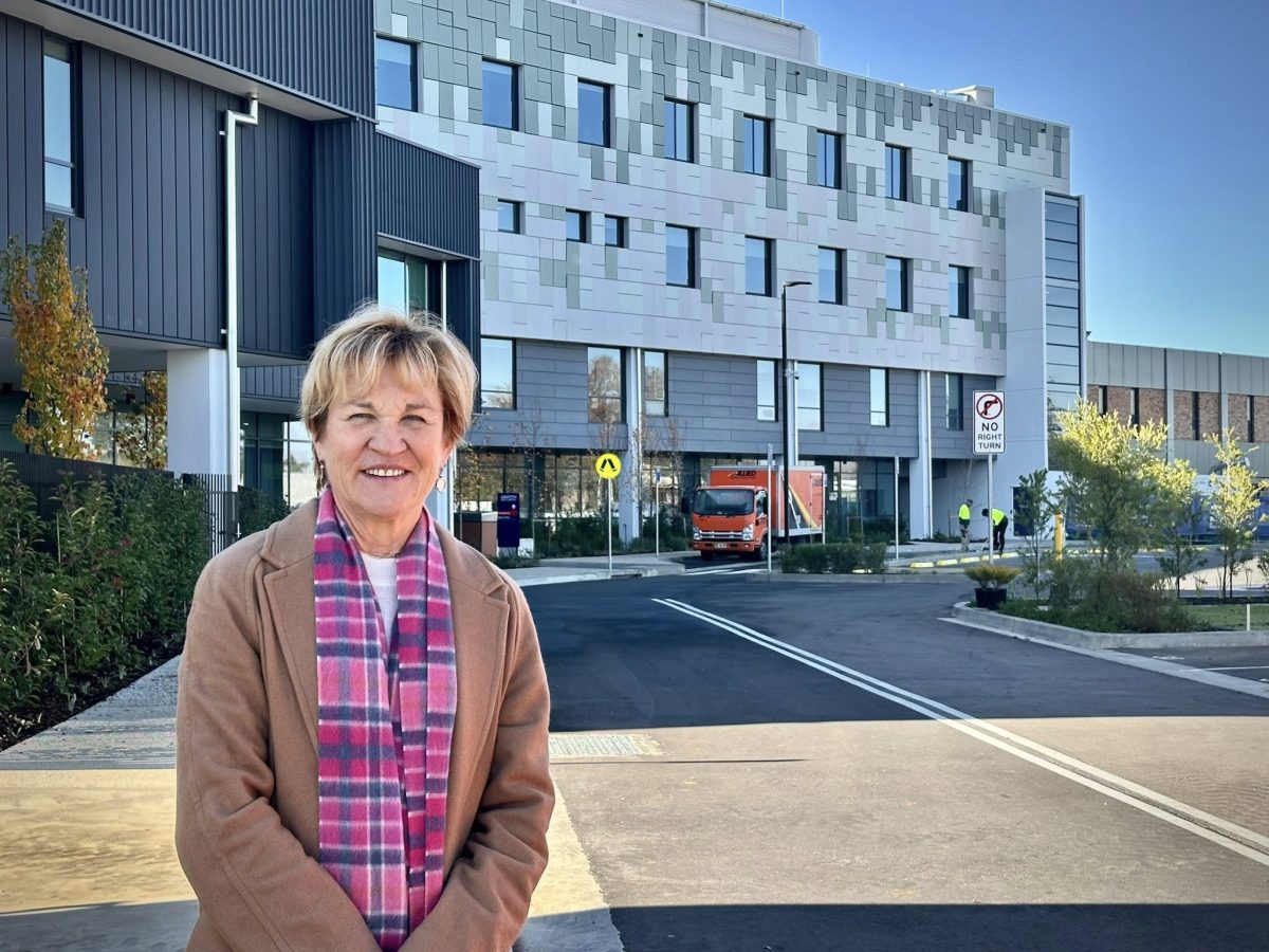 Helen outside hospital