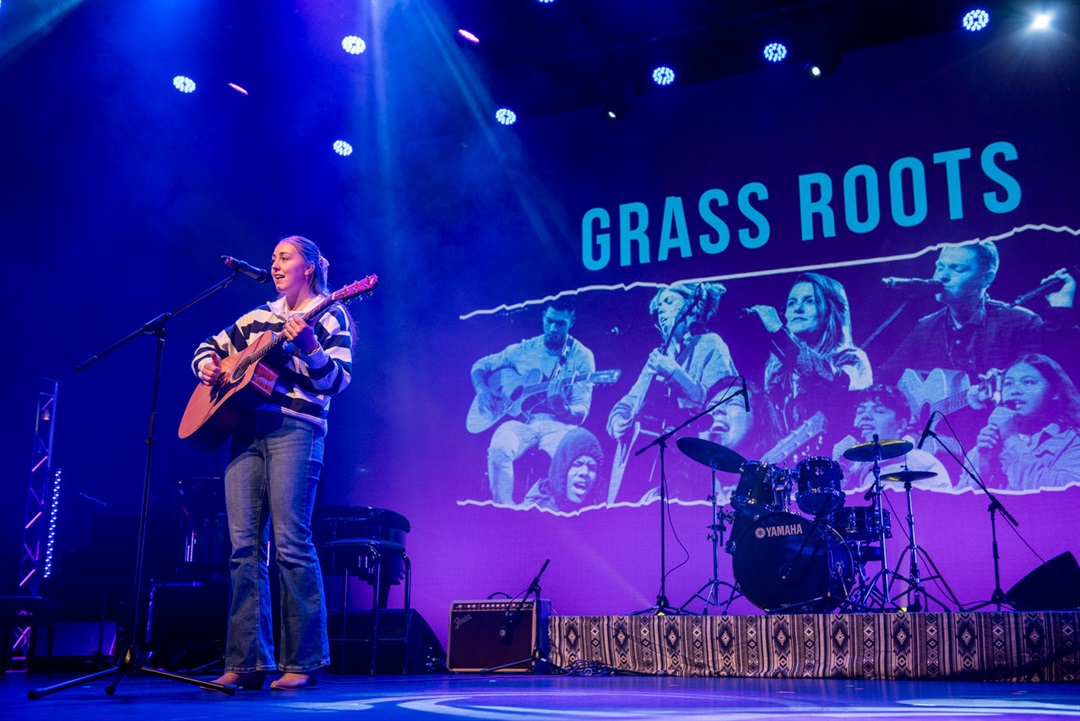 Grass Roots Open Mic Comp
