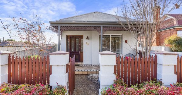 Ideal investment or first home in Wagga with bold updates