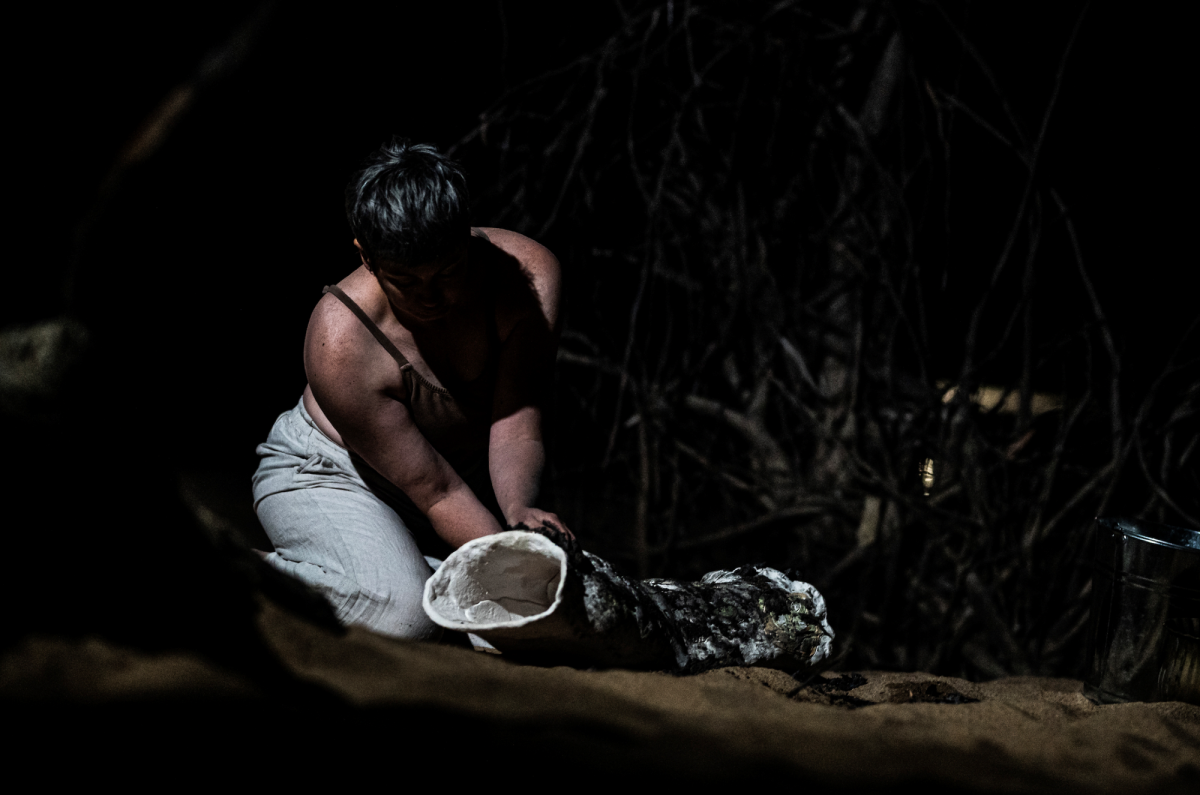 Return to the River was one of Rhae's live art performance in 2024, hosted by Borders Project Mildura. 