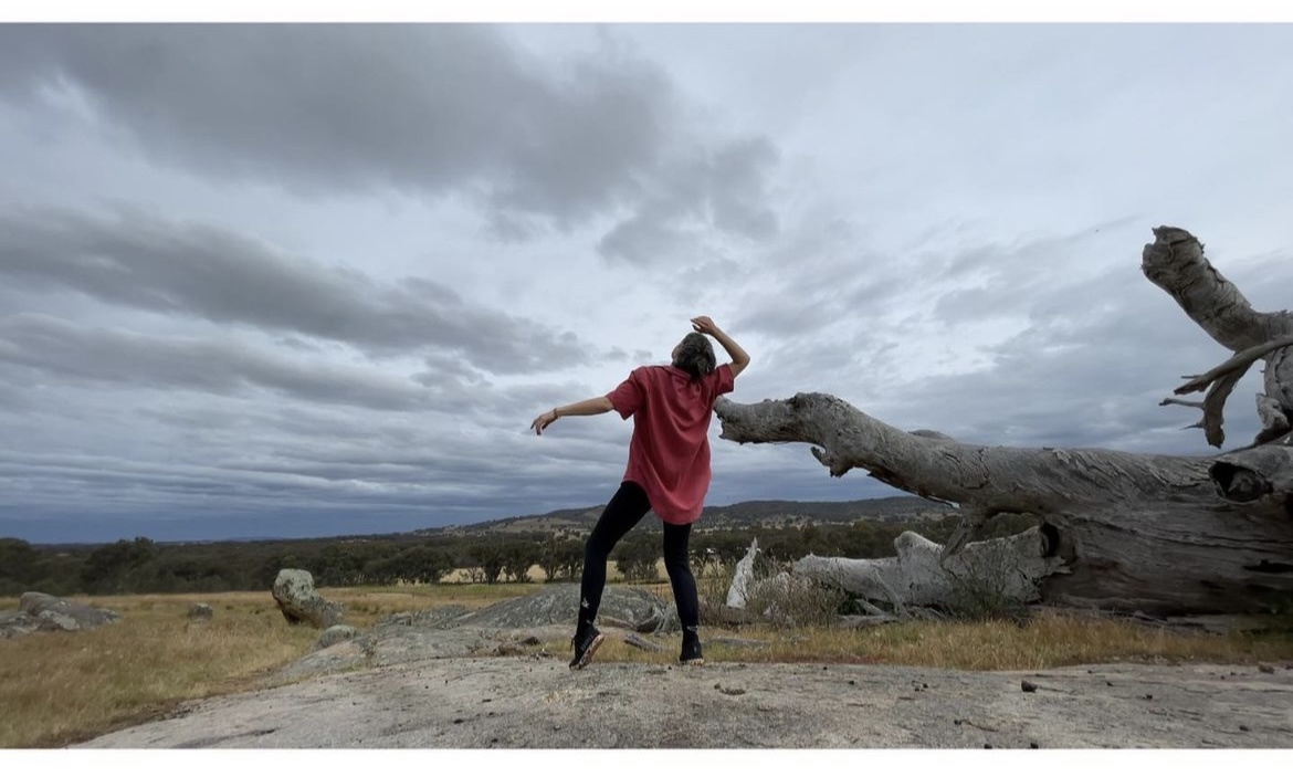 Rock Response is Rhae's performance for camera in 2021. 