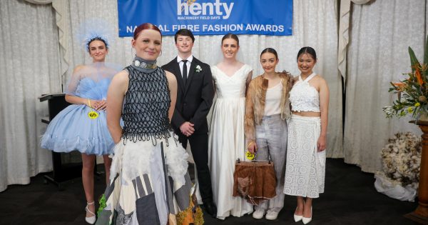 Wagga designer weaves global message into homegrown garment win at Henty