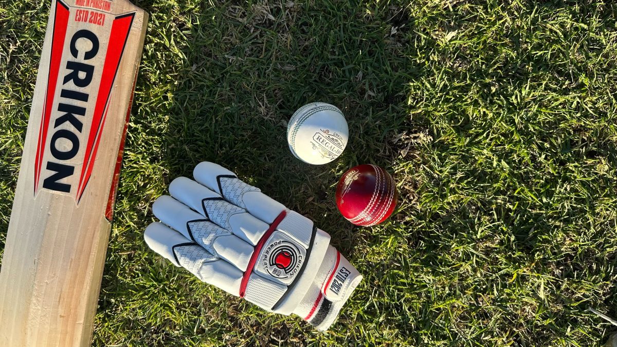 Crikon carries cricket equipment manufactured in Pakistan. 