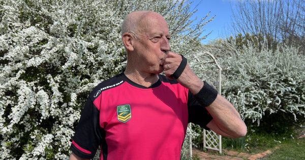 2000-plus games and still loving the sport: Phil Horwell is a Wagga Touch Football legend