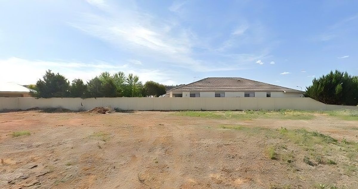 vacant land on block