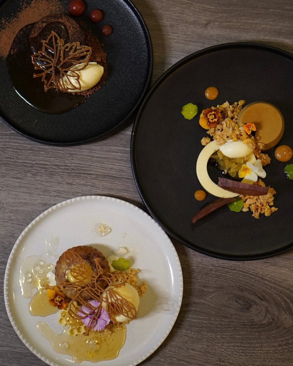 restaurant desserts