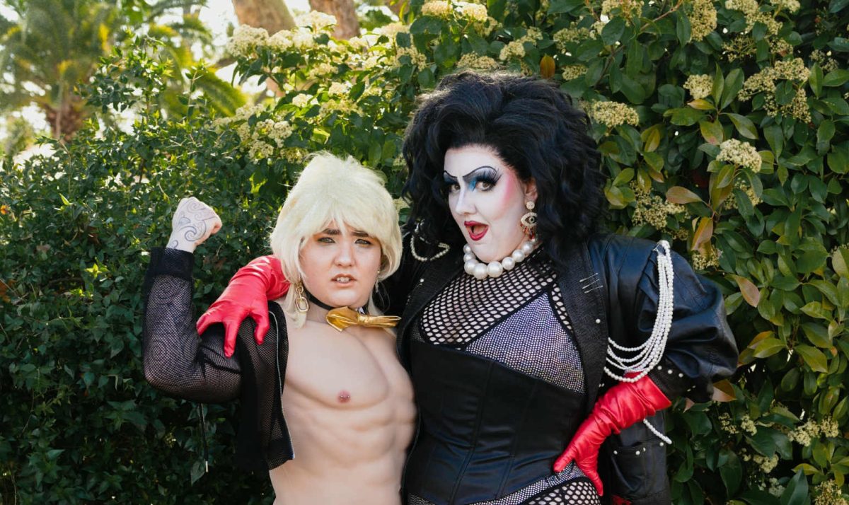 two people dressed in costume from a movie