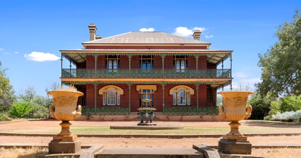 The ghosts don’t pay rent: Junee’s famous haunted house up for sale
