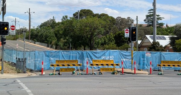 McGirr backs continuing closure of Edmondson Street bridge after few formal complaints