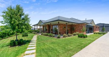 Family property in prestigious Wagga street does everything to the fullest